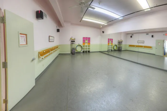 Studio B Dance Center Picture 1