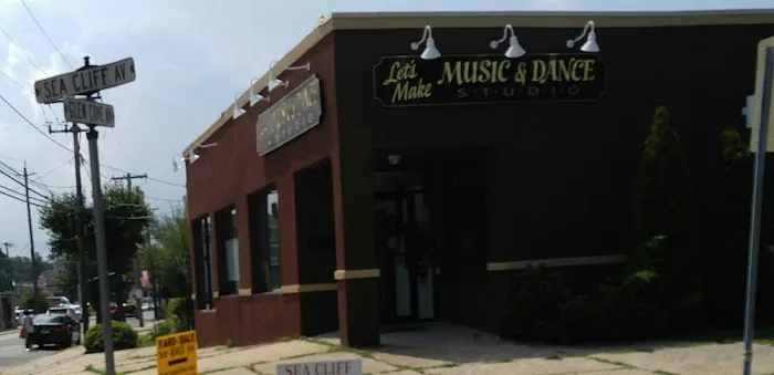 Let's Make Music And Dance Studio Picture 2