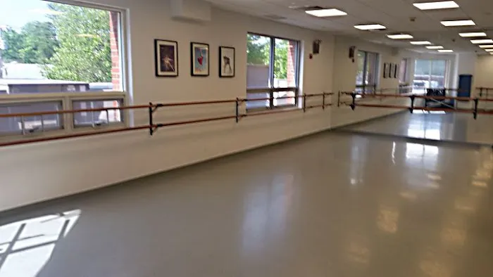 Two Worlds Dance and Fitness Center Picture 2