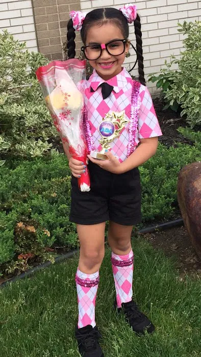 ALEXA’S DANCE ACADEMY Picture 1