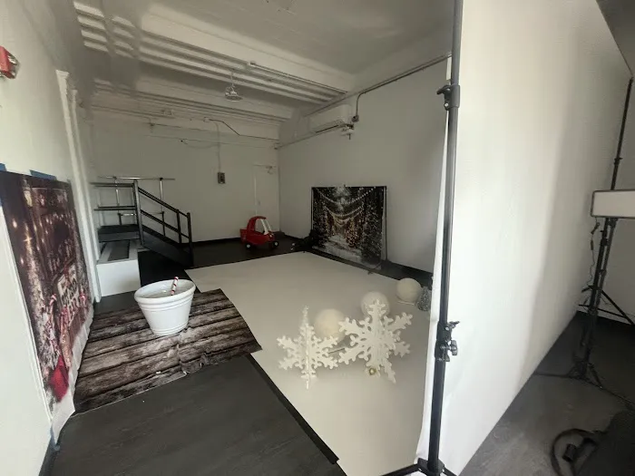 STUDIO ONE Picture 3