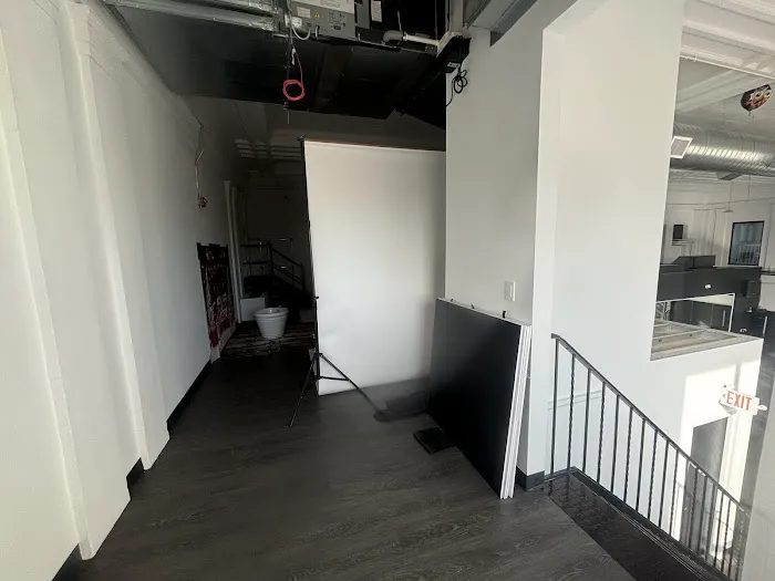 STUDIO ONE Picture 1