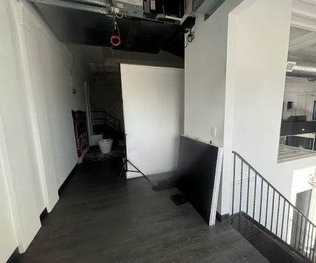 STUDIO ONE