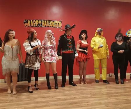 Salsa Latina Dance Studio