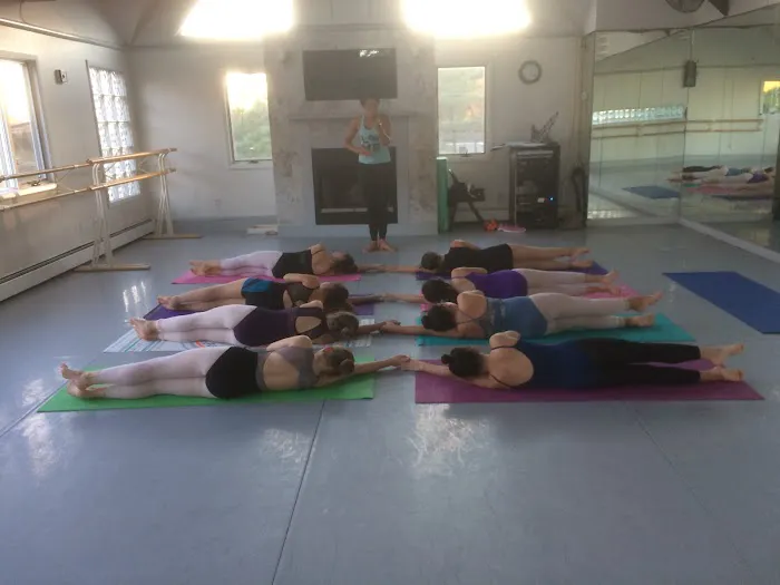 Dance Stop Picture 1
