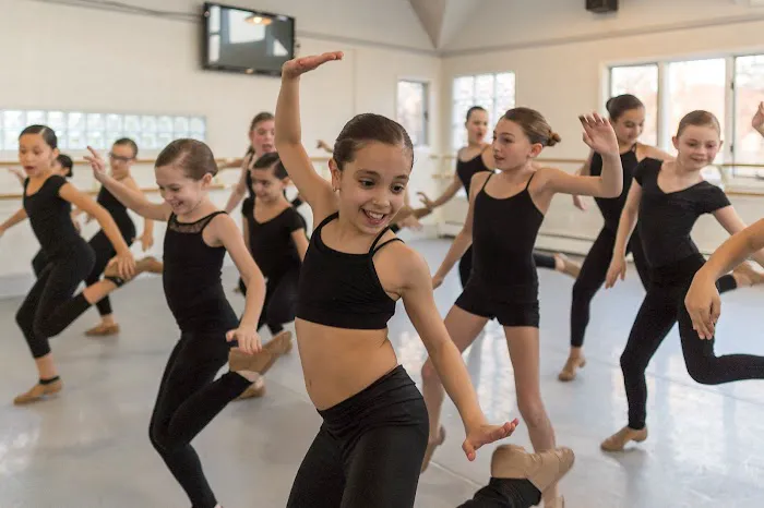 Dance Stop Picture 8