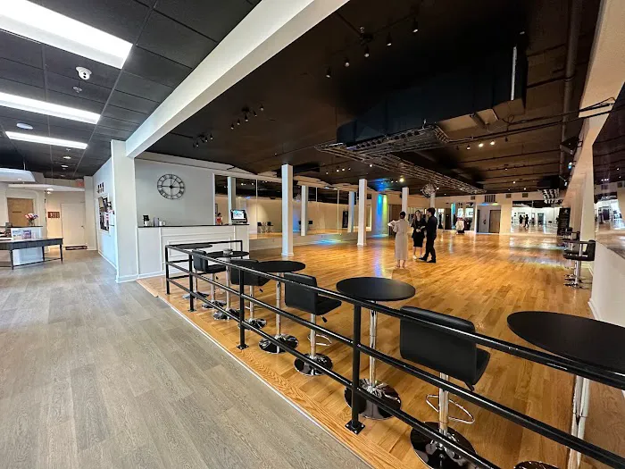 Fred Astaire Dance Studios Picture 6