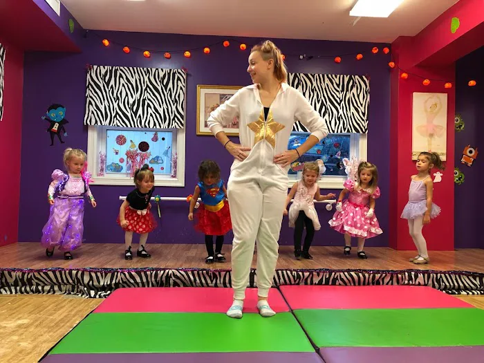 Claim to Fame - Dance & Tumble Picture 6