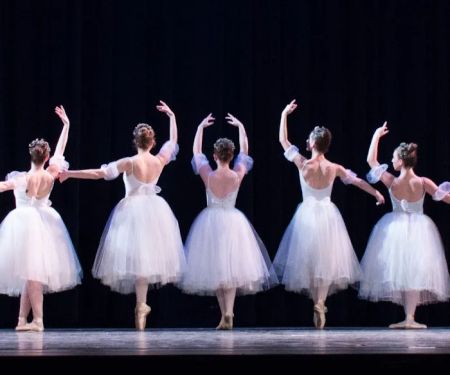 Classic Ballet School