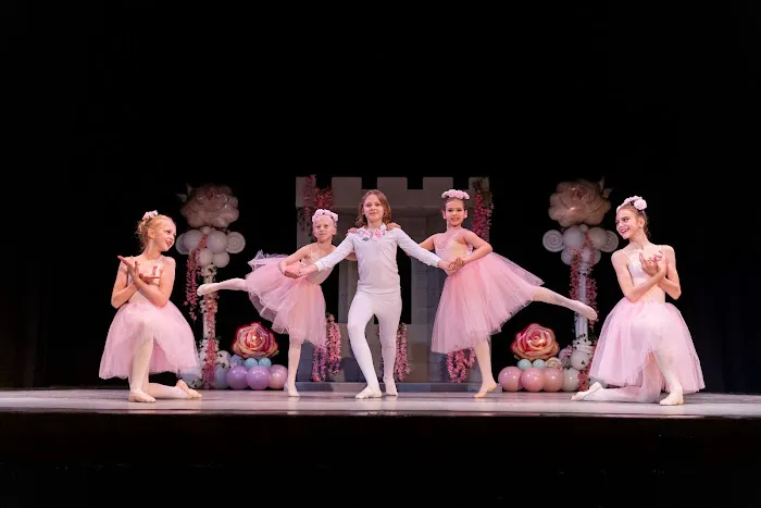 Amanda Kupillas Dance Picture 3