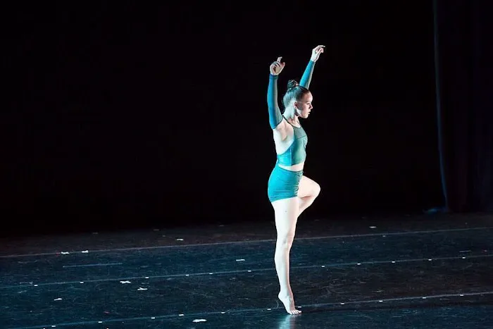Downstage Dance Picture 8