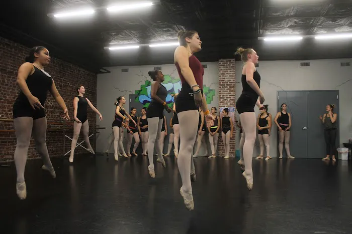 Dream Center Dance Academy Picture 5