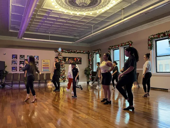 Bri'LaFlor Dance Studio Picture 9