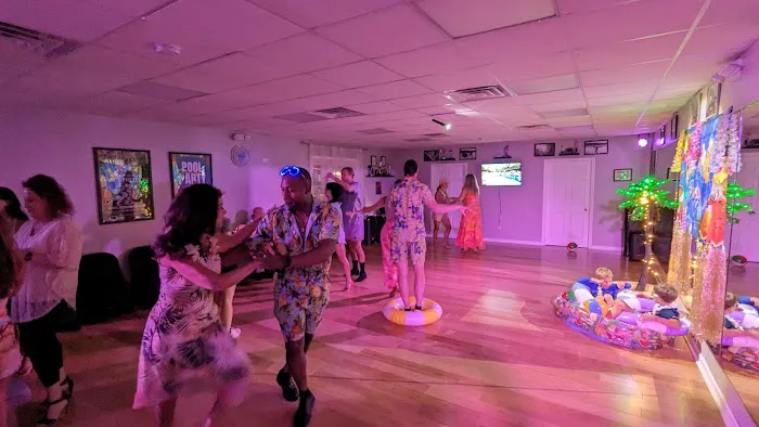 The Ballroom Dance House Picture 9