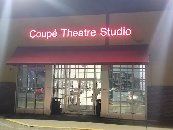 Coupé Theatre Studio Picture 1