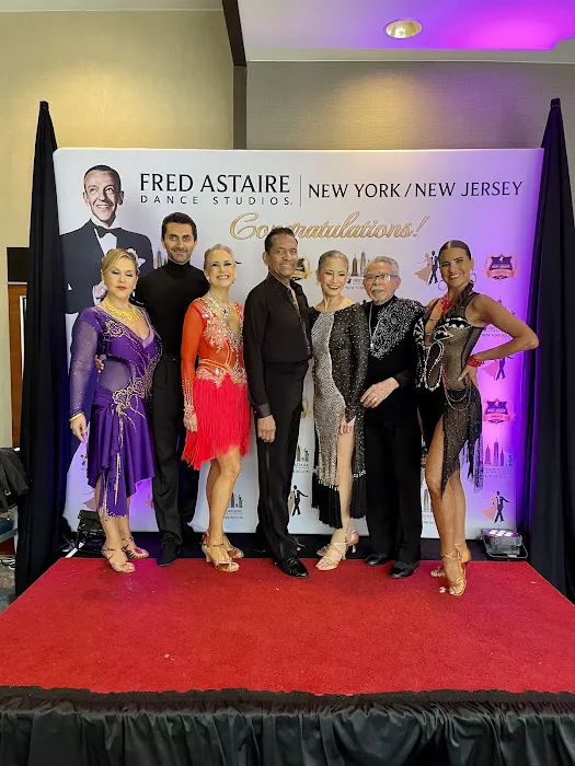 Fred Astaire Dance Studio Picture 9