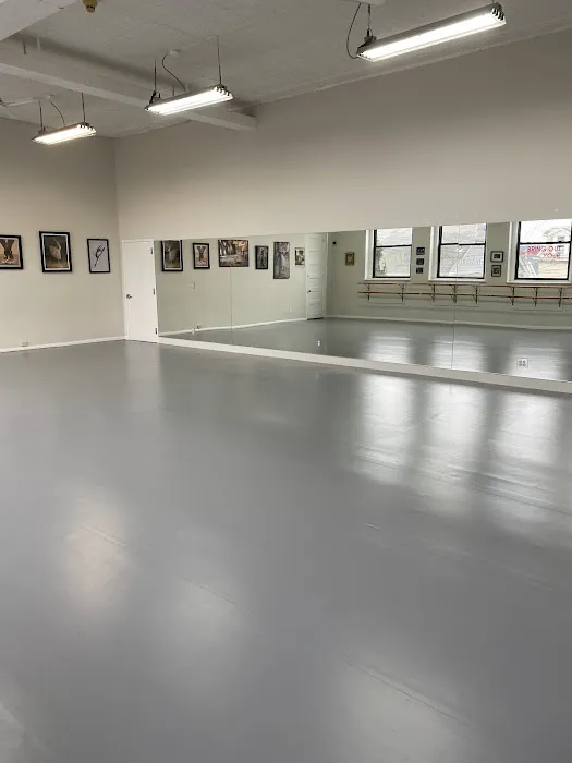 Jete Dance Studio Picture 1