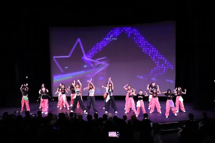 Sunshine Dance NYC Picture 5