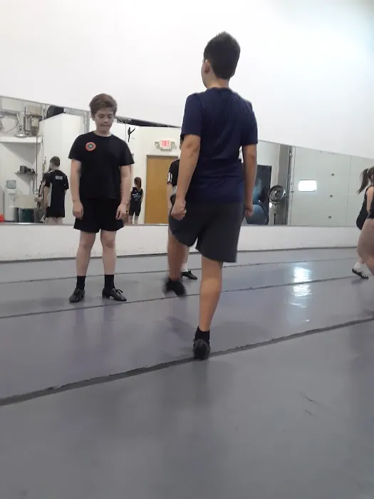 Lynn Academy of Irish Dance Picture 1