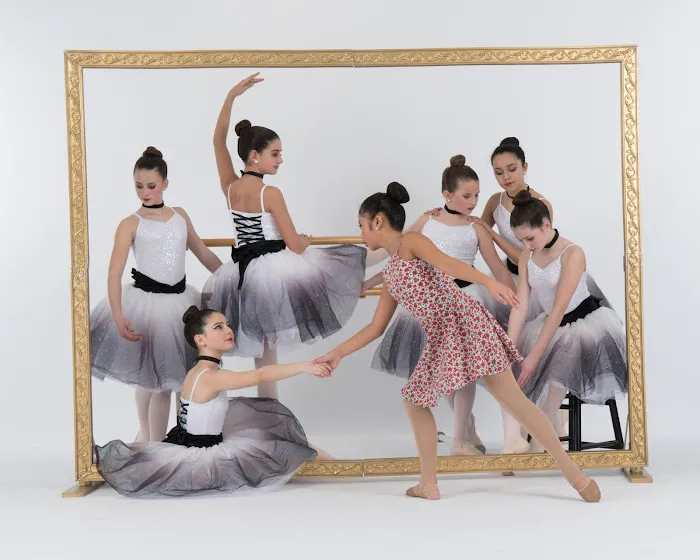 Theater Dance Center Picture 8