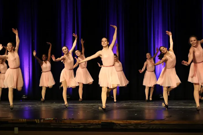 The Ballet Barre - Performing Arts School Picture 10