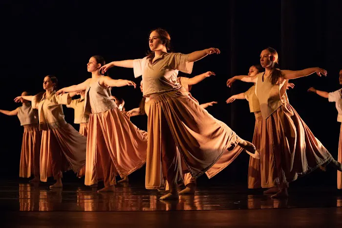 Steffi Nossen School of Dance & Center for Movement Picture 4