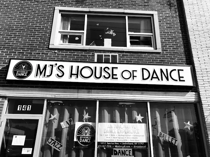 MJ's House of Dance Picture 4