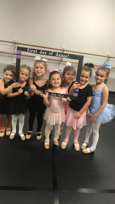Explore In Dance, Inc. Picture 4