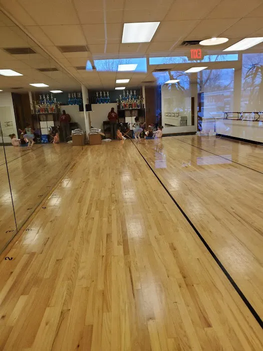 Dance Den Picture 1