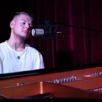 Strand Studios Learning Center for Music, Film and Acting ico