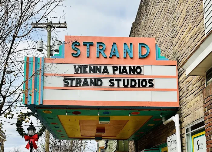 Strand Studios Learning Center for Music, Film and Acting Picture 9