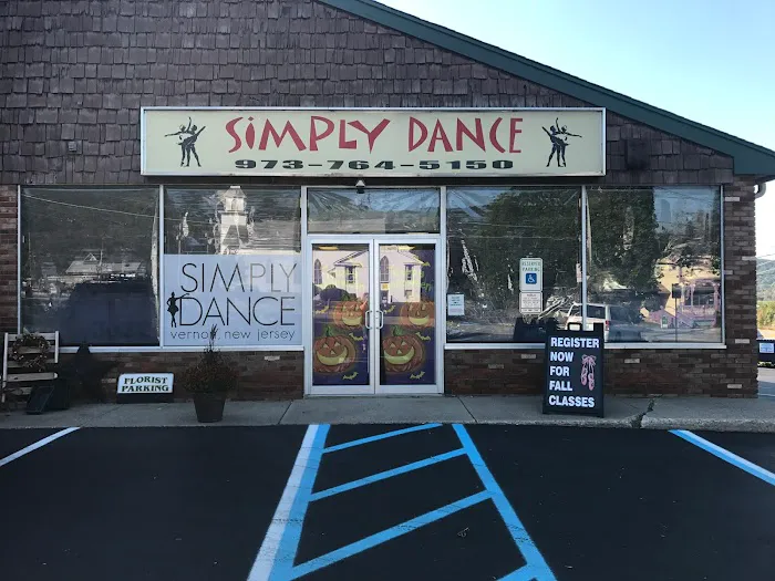 Simply Dance Picture 5