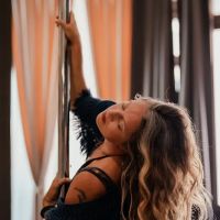 Thrive Embodied Arts | Pole Dancing ico
