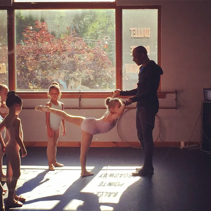 Peggy Izzo's The Dance Workshop (TDW) Picture 4
