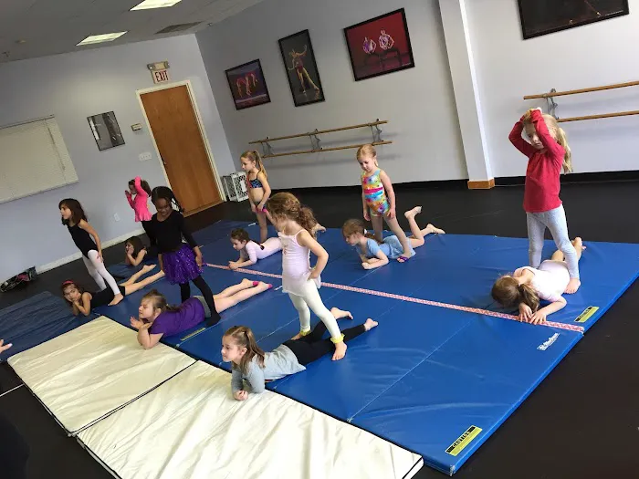 Peggy Izzo's The Dance Workshop (TDW) Picture 6