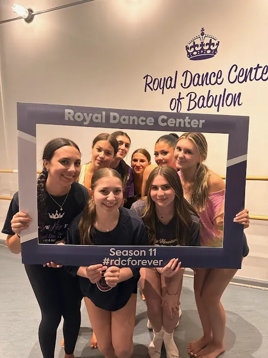 Royal Dance Center of Babylon Picture 4