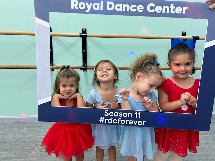 Royal Dance Center of Babylon Picture 10