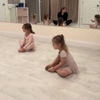 Petite Ballet at Beam & Barre ico