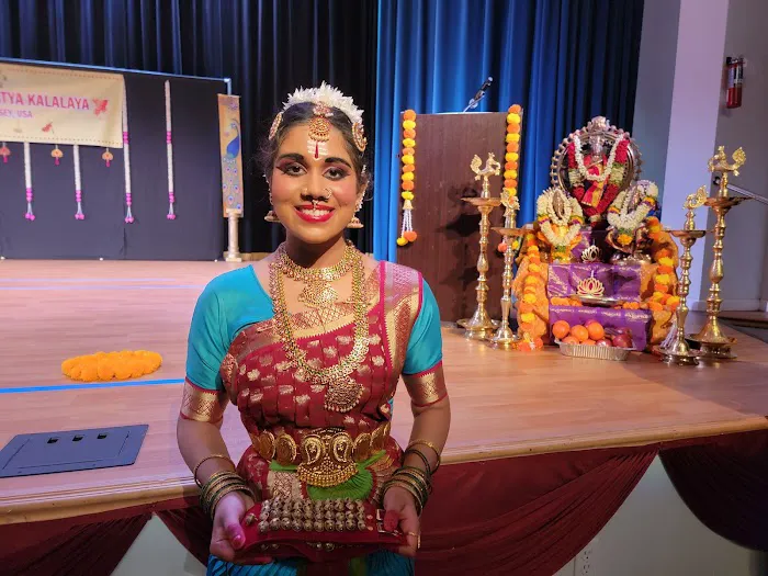 Soundarya Natya Kalalaya Picture 2