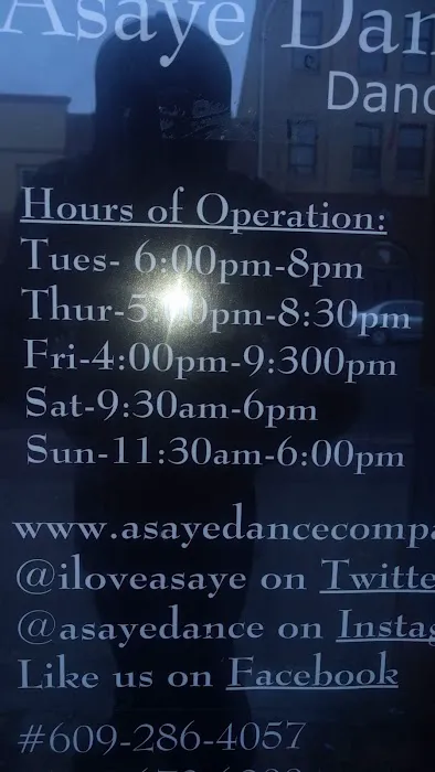 Asaye Dance Co Picture 3