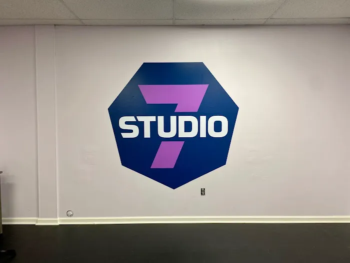 Studio 7 Picture 4
