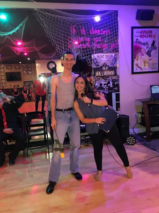 Fred Astaire Dance Studios Picture 3