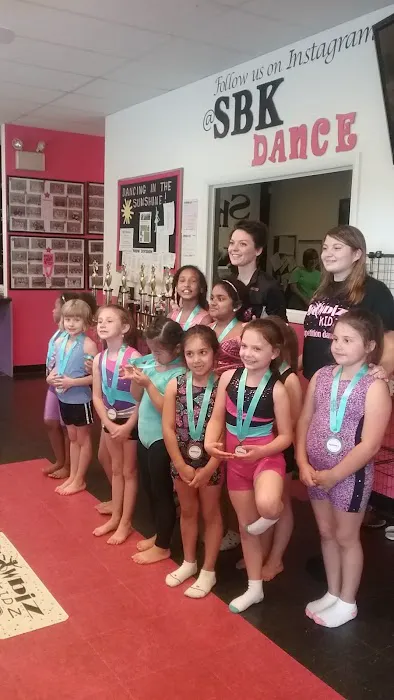 Showbiz Kidz Dance Center Picture 3