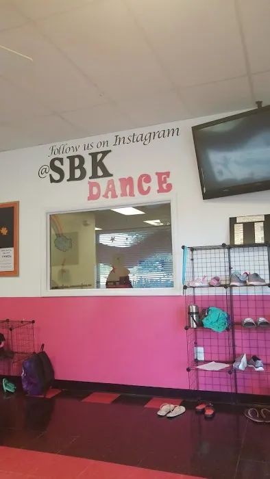 Showbiz Kidz Dance Center Picture 5