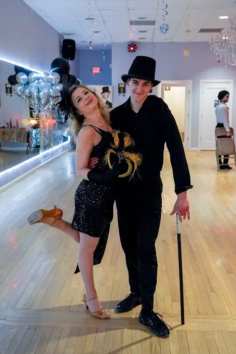 Fred Astaire Dance Studios Picture 2