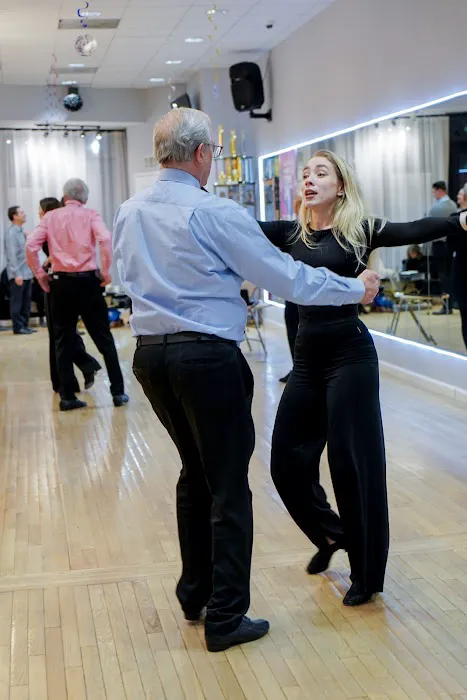 Fred Astaire Dance Studios Picture 7