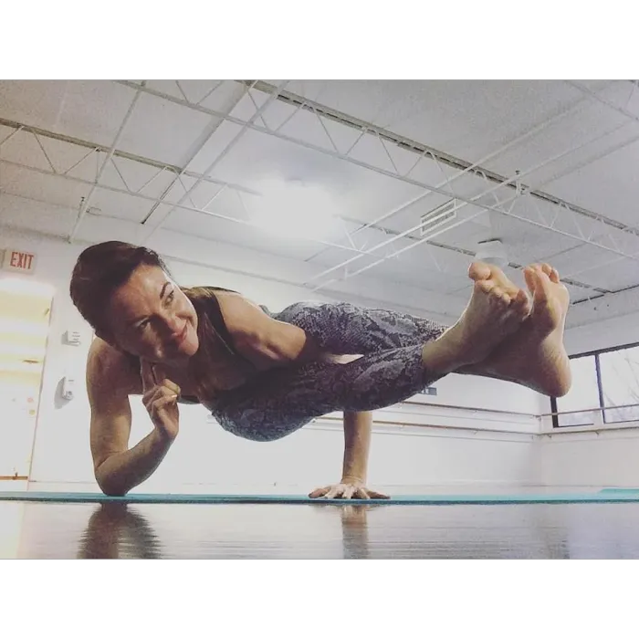 Karen Young Yoga at Breaking Ground Dance Center Picture 9