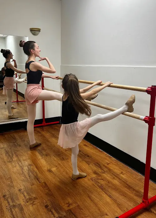 A-Z Dance Studio Picture 4
