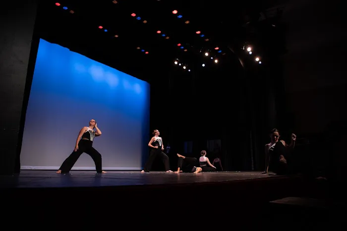 Ocean Dance Force Picture 6