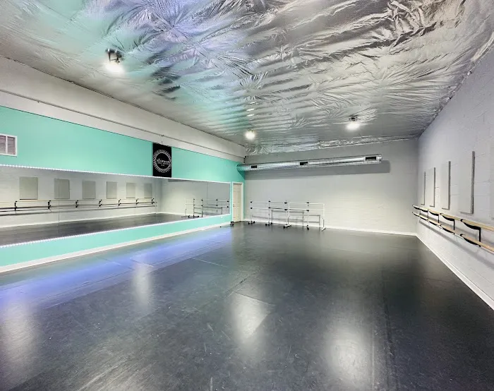 Extensions Dance Academy Picture 2